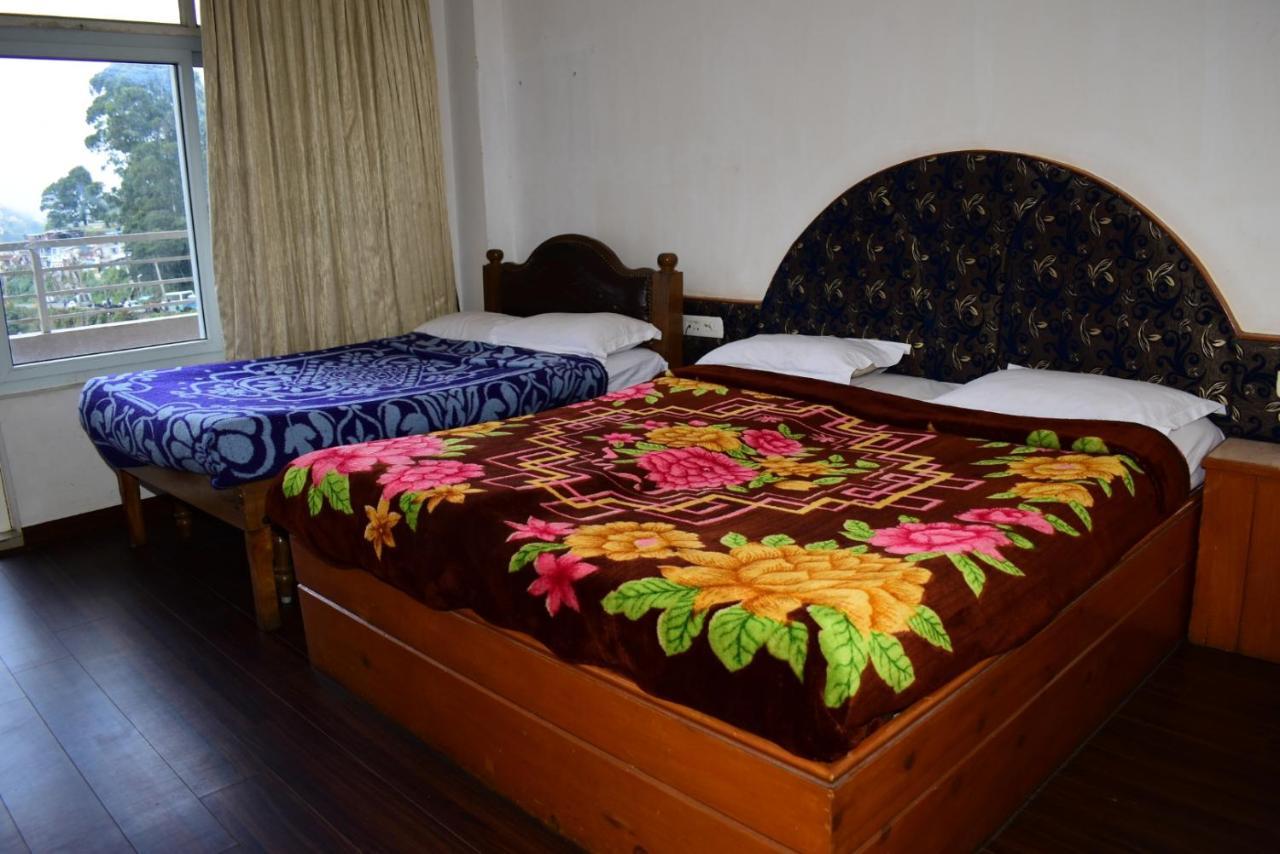 Hotel Ruby International Kodaikanal Exteriör bild