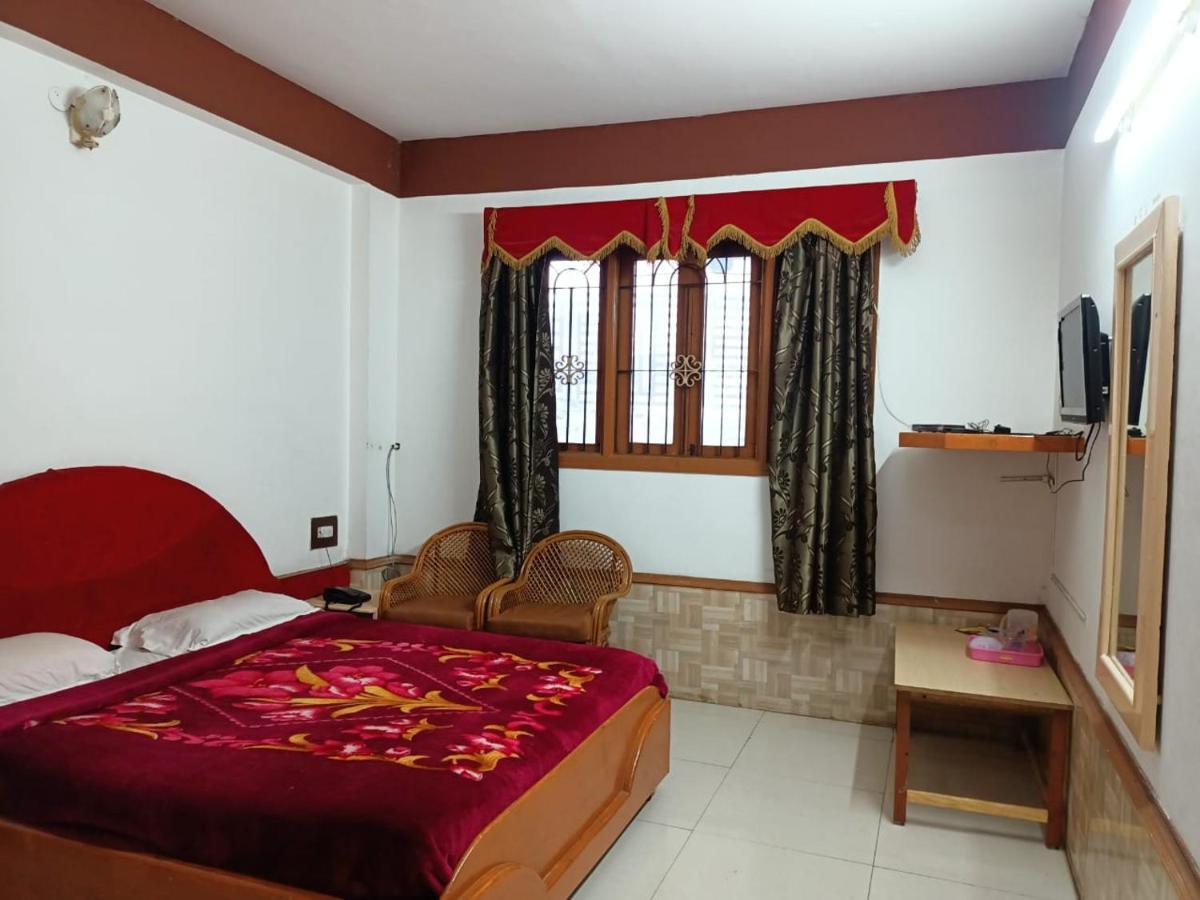 Hotel Ruby International Kodaikanal Exteriör bild
