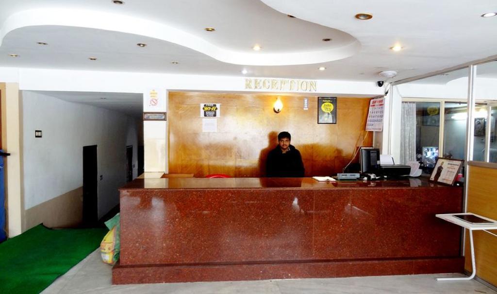 Hotel Ruby International Kodaikanal Exteriör bild